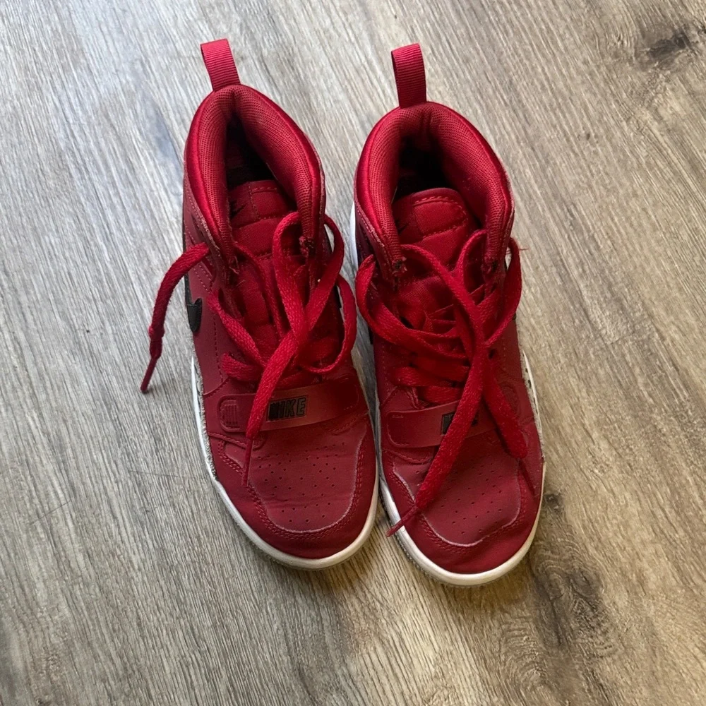 Jordan Kids Red Sneakers - Picture 7 of 7